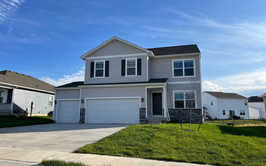 1090 BEL AIRE CT WAUKEE (Monthly Rent $2,600)