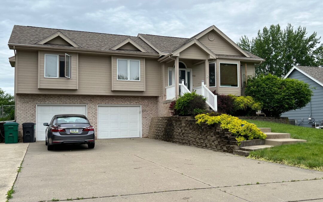 918 SE JUDY DR ANK (Monthly Rent $2,350)