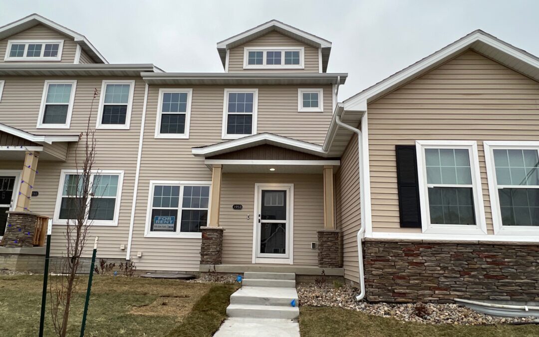 1953 S WARRIOR LN WAU (Monthly Rent $1,650)