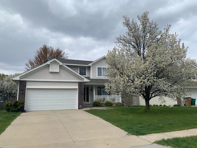 15417 RIDGEVIEW DR CLV (Monthly Rent $2,250)