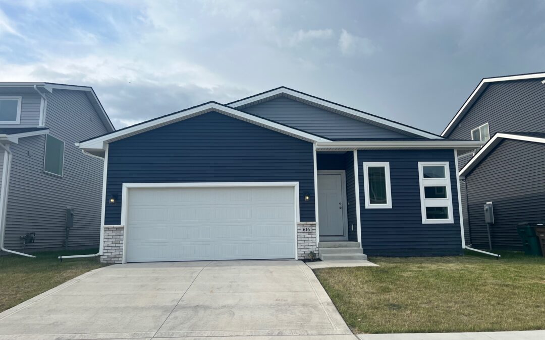 616 1ST ST NW BONDURANT (Monthly Rent $2,295)